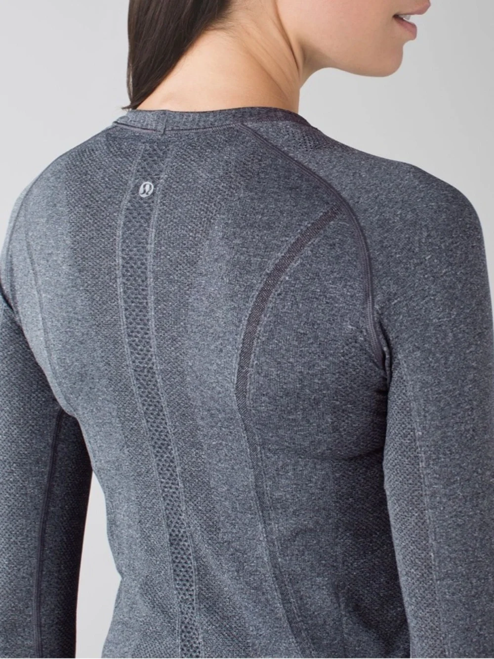 Lululemon Swiftly Tech Long Sleeve 4 - Picture 2 of 10